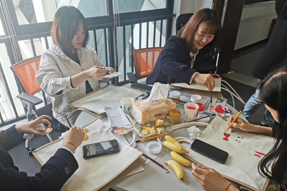 財(cái)務(wù)公司三八.jpg 財(cái)務(wù)公司三八.jpg